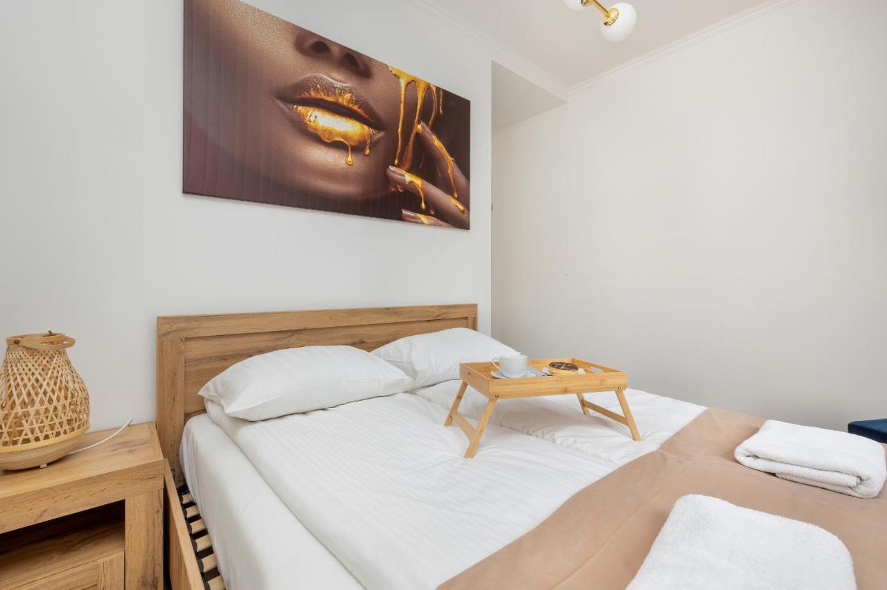 Beautiful One Bedroom Apartment Zamkowa By Rent Like Home Gdansk Ngoại thất bức ảnh